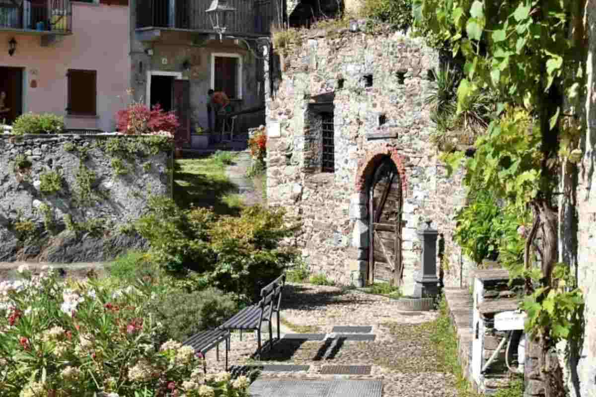 Il paese “verticale” più affascinante d’Italia