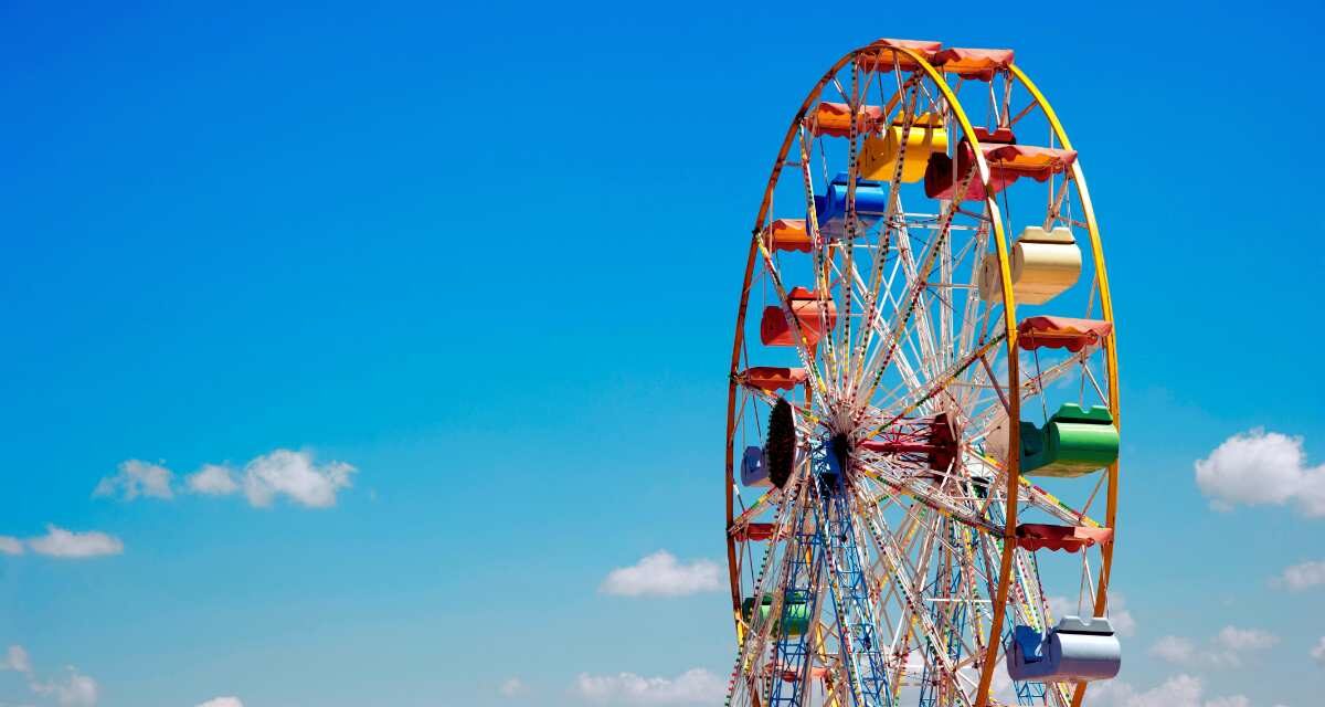 Arriva in Italia la ruota panoramica da sogno: esperienza unica per tutta la famiglia solo qui a Natale