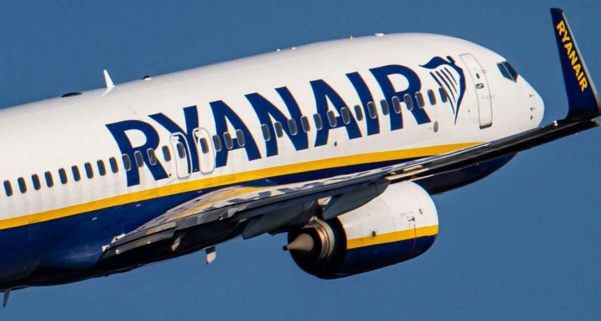 cambio volo ryanair numero verde