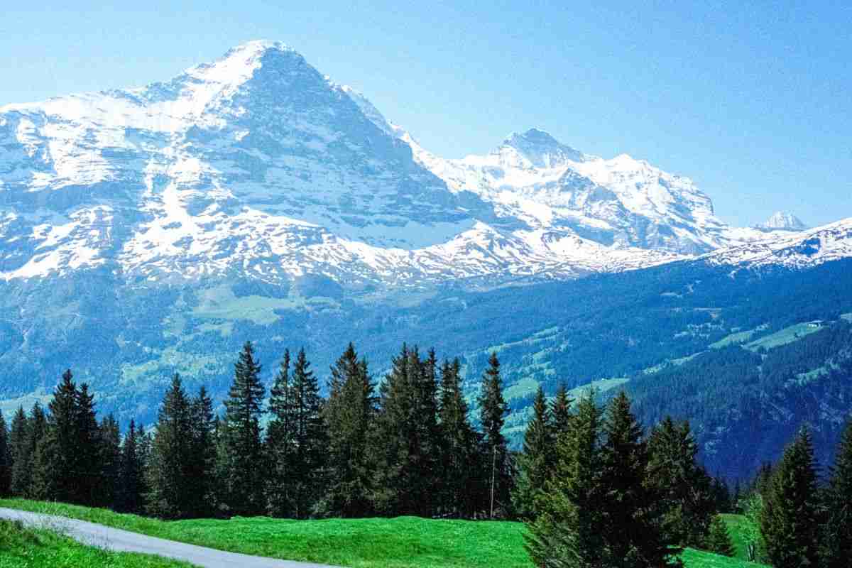 alpi in allerta: continui crolli